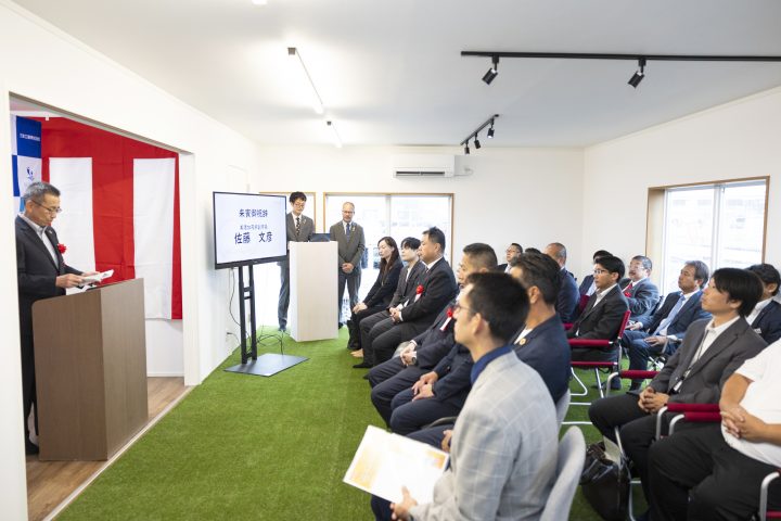 美濃加茂支店　移転開所式